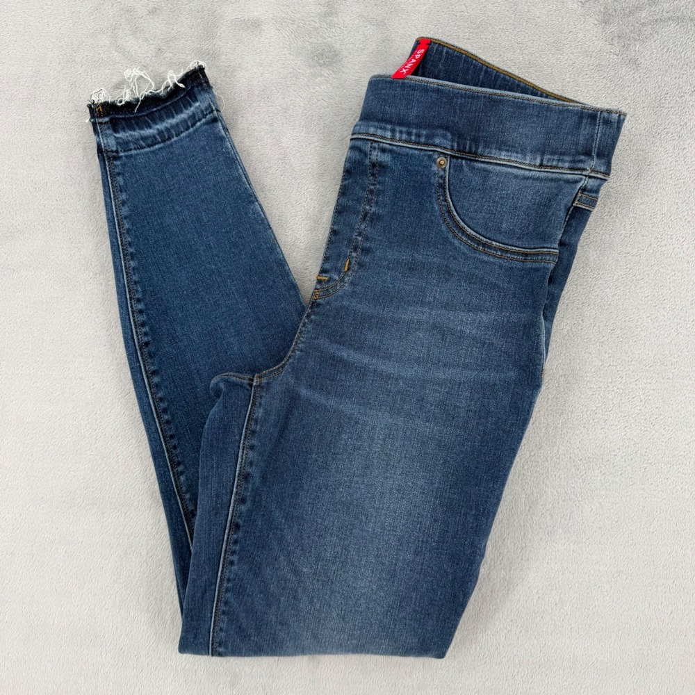 Spanx Medium Wash Distressed Ankle Skinny Jeans Raw Hem Womens Medium